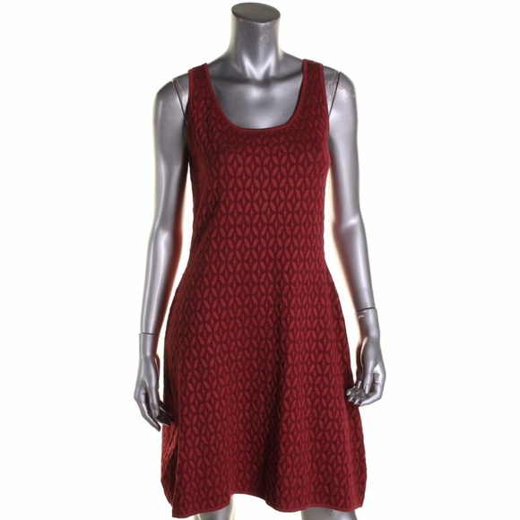 💃Price Drop💃Red Jacquard Fit & Flare Dress - Picture 6 of 6